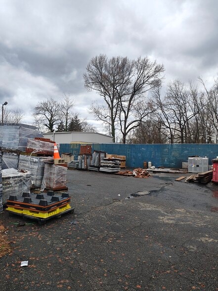 Primary Photo Of 615 Macdade Blvd, Collingdale Industrial For Sale