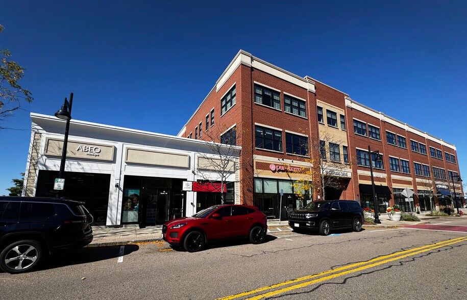 More Photos Of 215-421 Lincoln St, Hingham Unknown For Lease