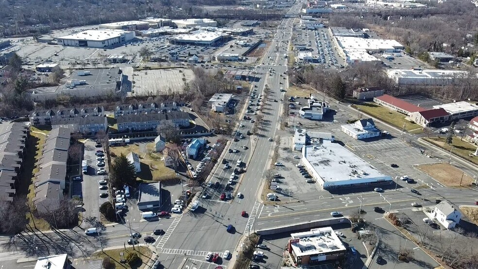 More Photos Of 81 East Route 59, Nanuet Freestanding For Sale