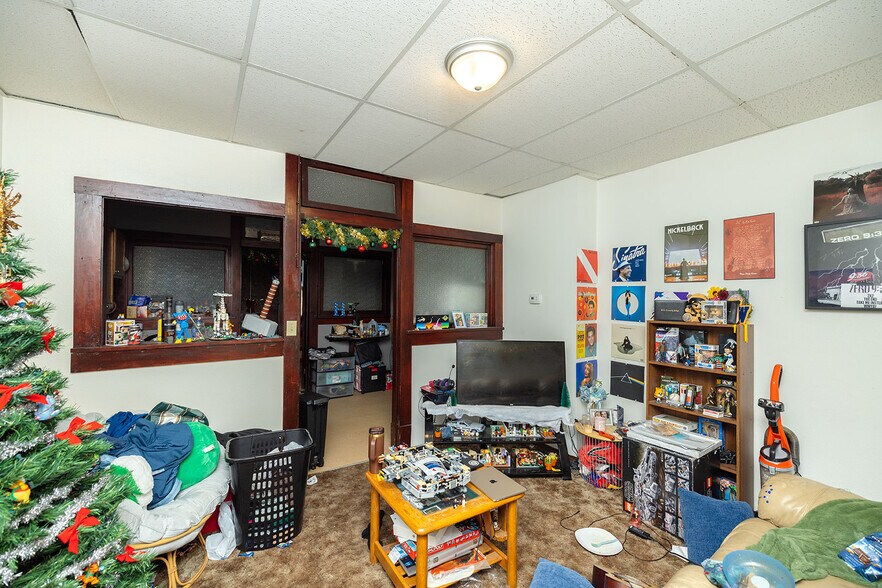 More Photos Of 116 W Pine Ave, El Dorado Office Residential For Sale