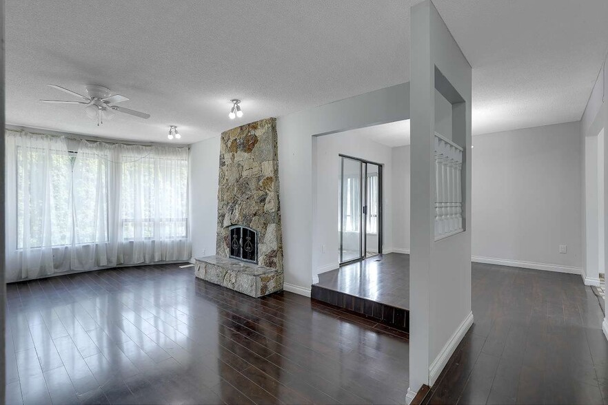 More Photos Of 9509 152 St, Surrey Daycare Center For Lease