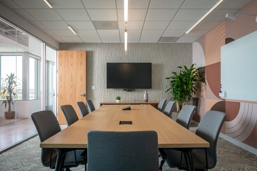 More Photos Of 6101-6121 Bollinger Canyon Rd, San Ramon Unknown For Lease