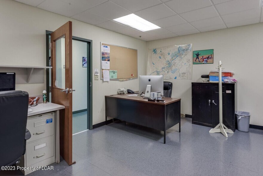 More Photos Of 75 N Washington St, Wilkes Barre Office For Sale