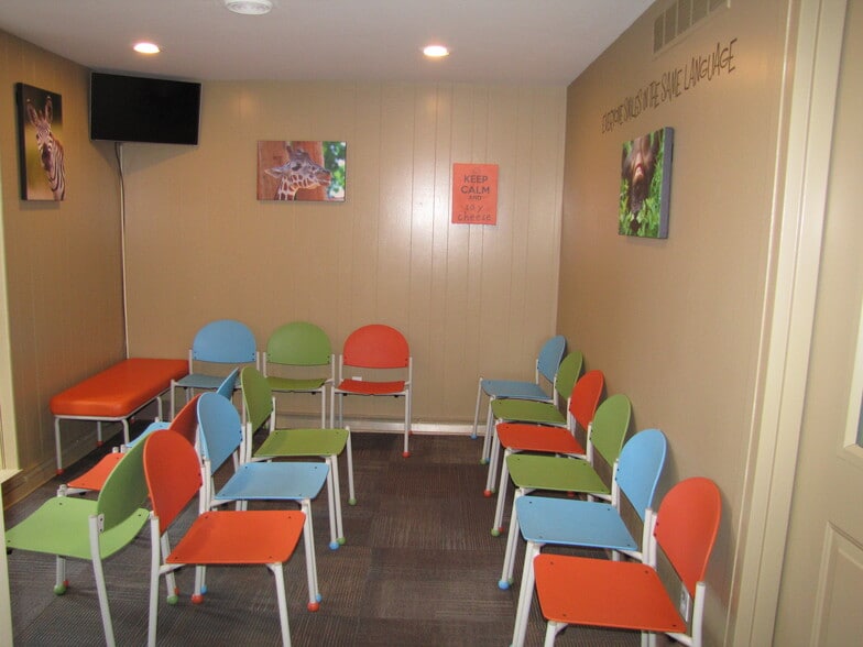 More Photos Of 2426 SE Burton St, Grand Rapids Medical For Sale