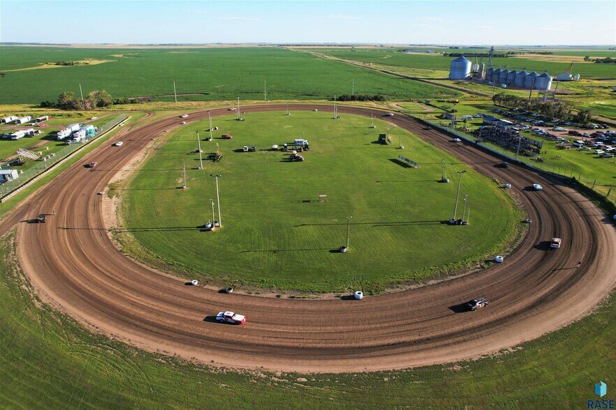 More Photos Of 1300 SE 3rd Ave, Miller Land For Sale