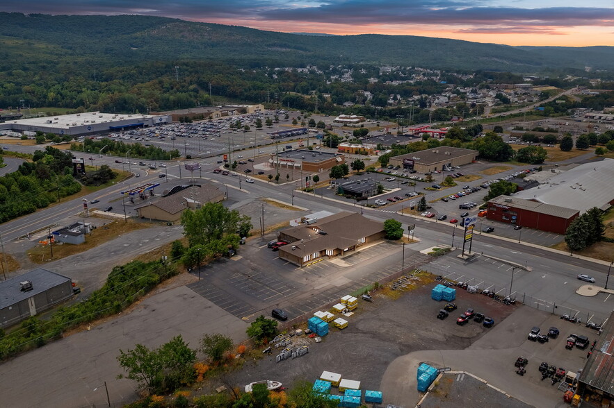 Primary Photo Of 380 Coal St, Wilkes Barre Light Distribution For Lease