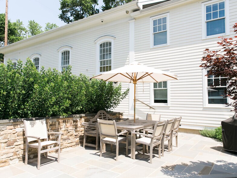 More Photos Of 10 Princeton Ave, Rocky Hill Loft Creative Space For Lease