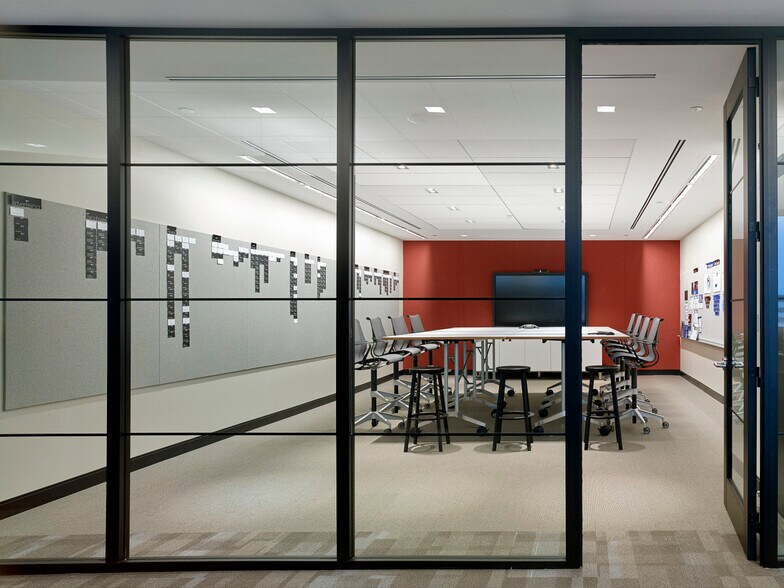 More Photos Of 201 Rouse Blvd, Philadelphia Medical For Lease