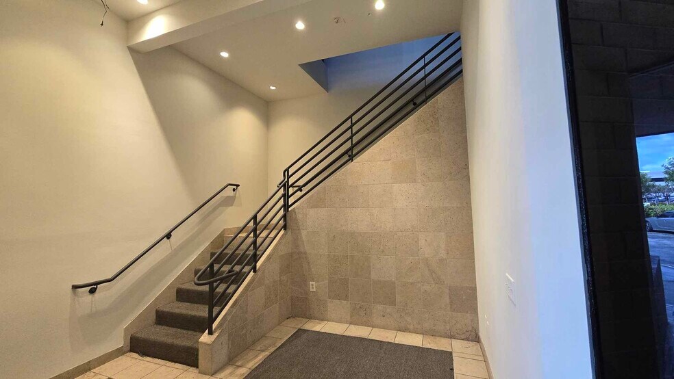 More Photos Of 15 Corporate Park, Irvine Medical For Lease