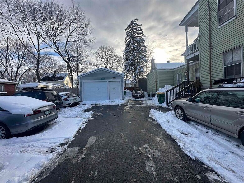 More Photos Of 48 Lafayette St, Rochester Multifamily For Sale