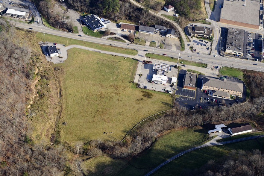 More Photos Of I-64 & State Route 34, Hurricane Land For Lease