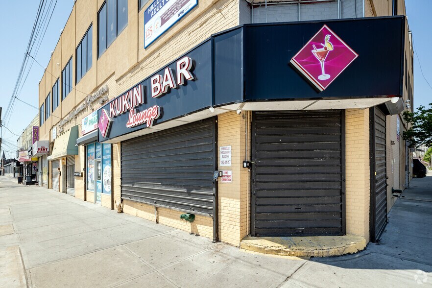 More Photos Of 18211-18219 Jamaica Ave, Jamaica Office For Lease