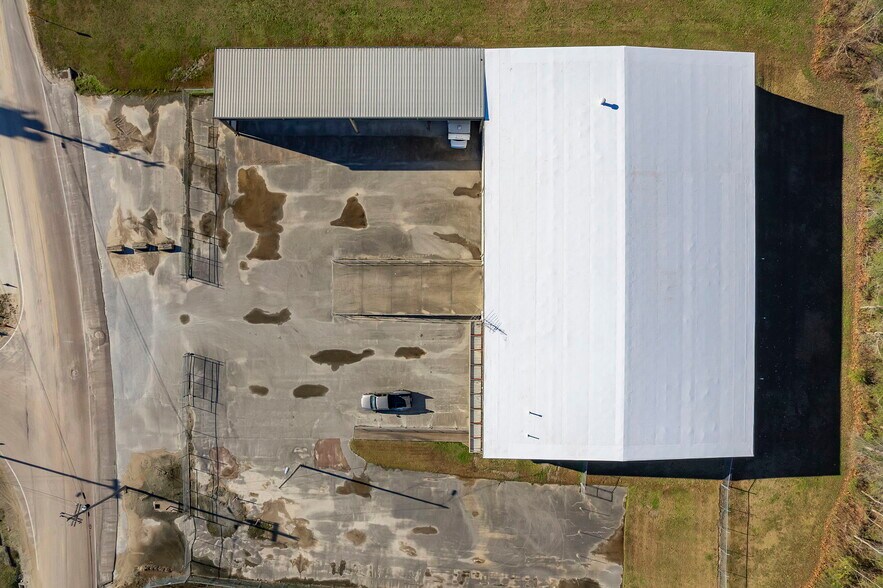 More Photos Of 75 United Dr, Jackson Warehouse For Sale