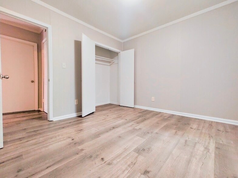 More Photos Of 1112 Clark St, Rocky Mount Multifamily For Sale