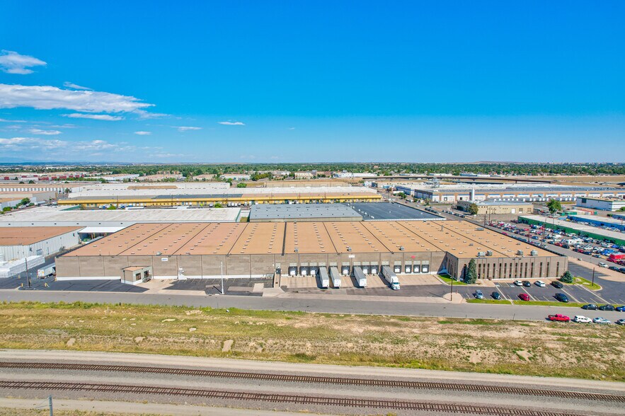 More Photos Of 13331-13333 E 37th Ave, Denver Warehouse For Lease