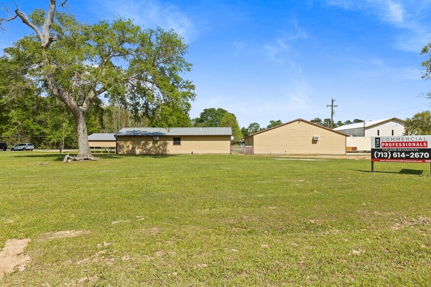 More Photos Of 22360 Highway 321, Cleveland Flex For Lease