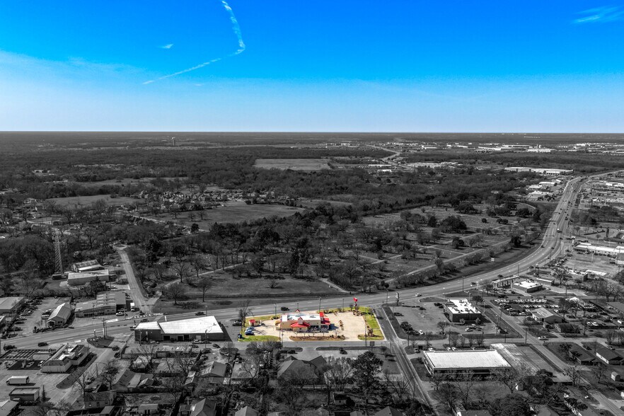 More Photos Of 1014 W Moore Ave, Terrell Restaurant For Sale