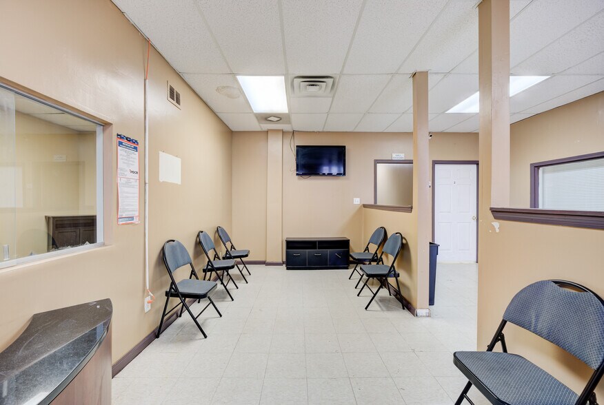 More Photos Of 19953 Conant St, Detroit Medical For Sale