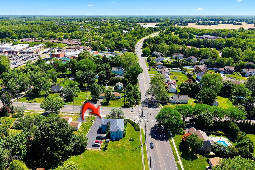 More Photos Of 801 Hughes Dr, Hamilton Office Residential For Sale