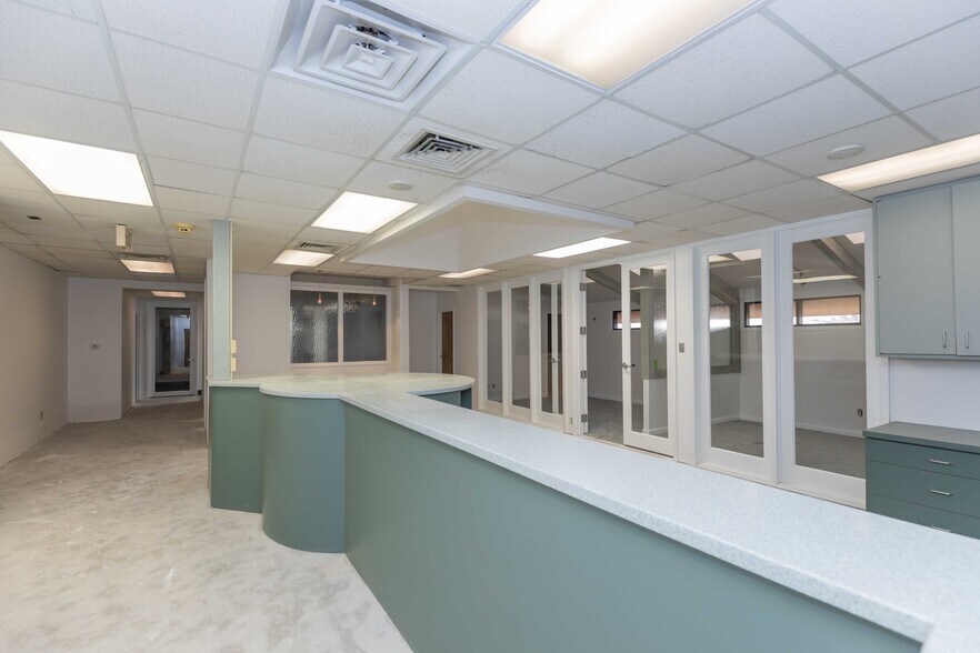 More Photos Of 7308 Fleming Ave, Amarillo Medical For Lease