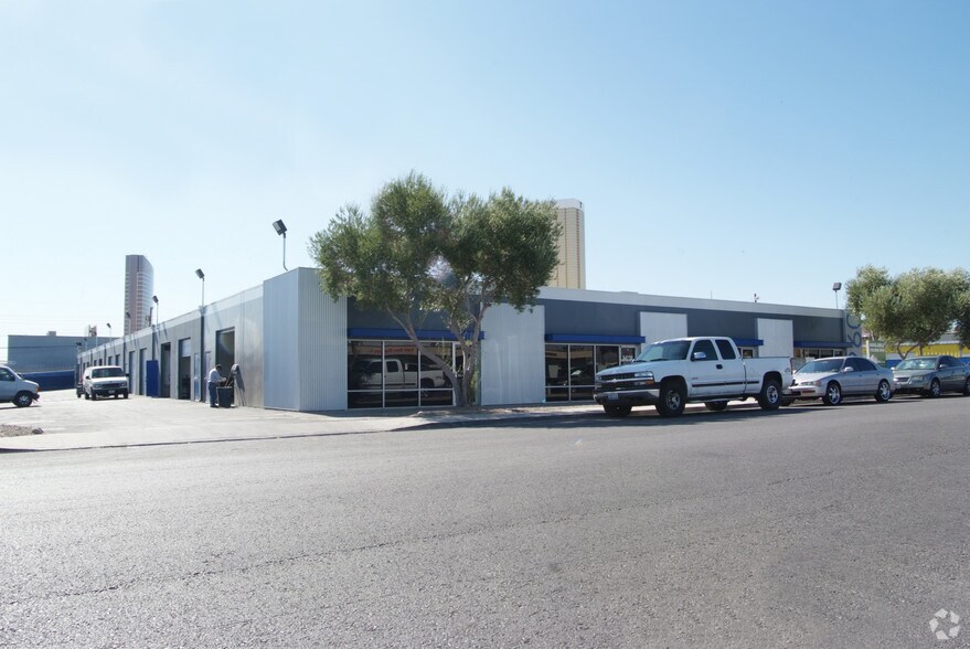 More Photos Of 2960 Westwood Dr, Las Vegas Light Manufacturing For Lease