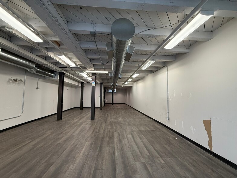 More Photos Of 911-913 15th St, Denver Freestanding For Lease