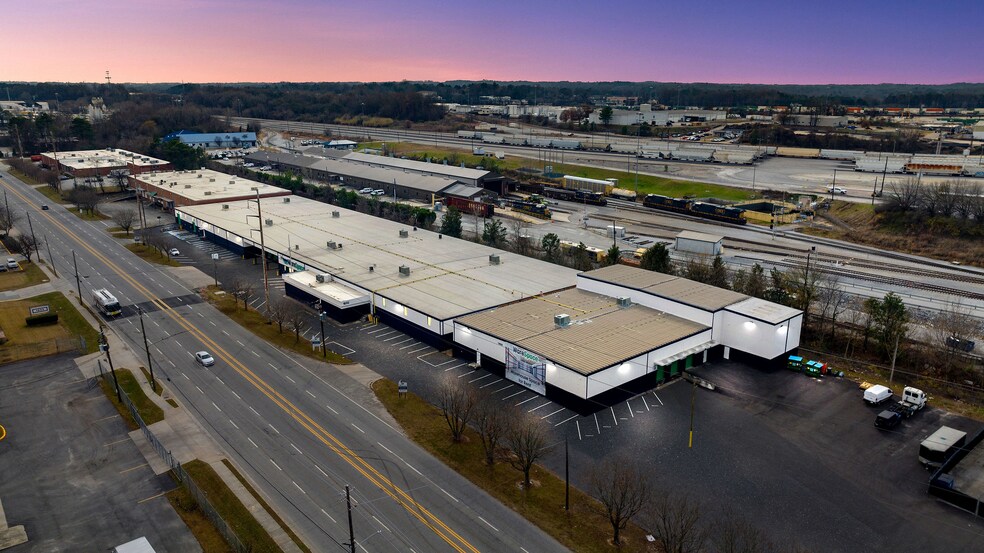 More Photos Of 1650 Marietta Blvd NW, Atlanta Warehouse For Lease
