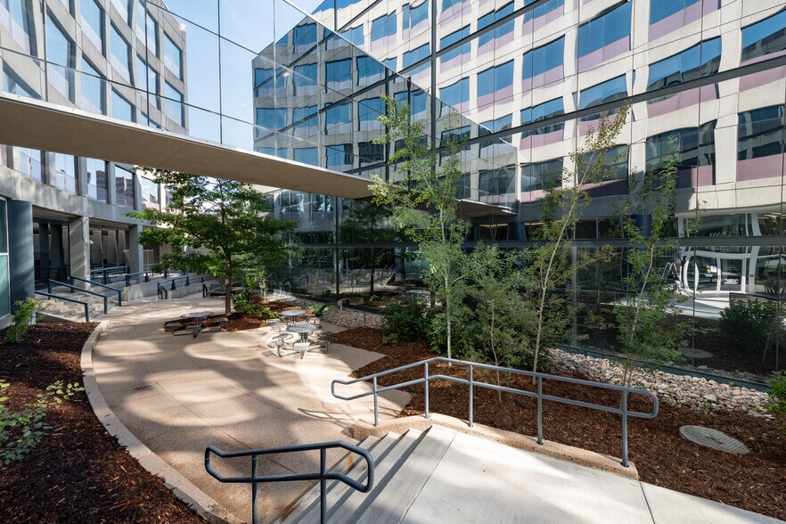 More Photos Of 8200 E Belleview Ave, Greenwood Village Unknown For Lease