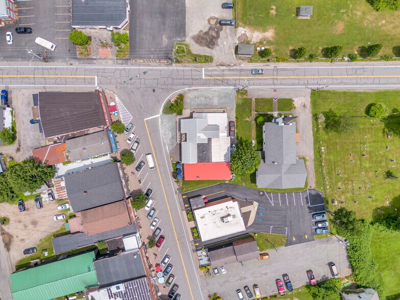 More Photos Of 1959 Old Route 17, Roscoe Storefront Retail Residential For Sale