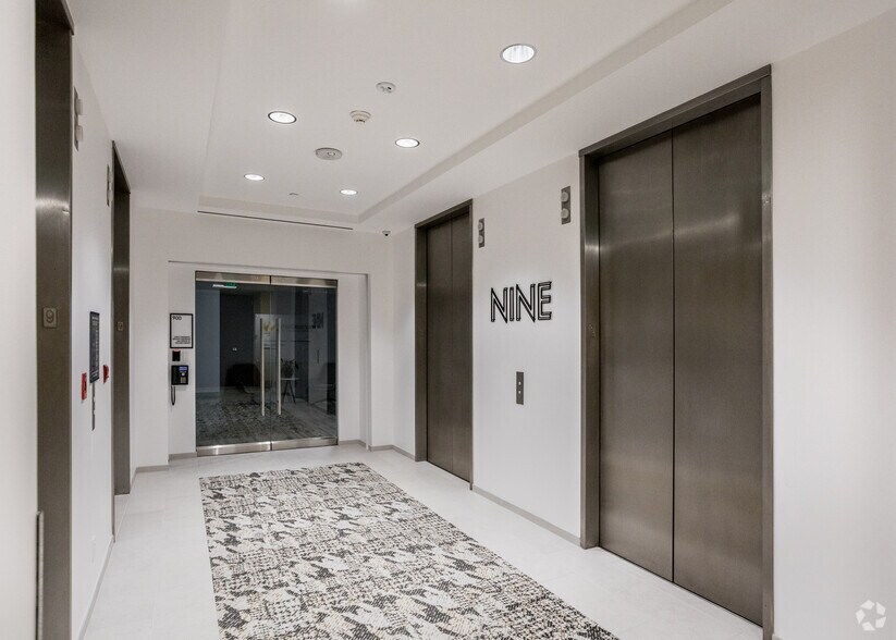 More Photos Of 222 S Harbor Blvd, Anaheim Office For Lease