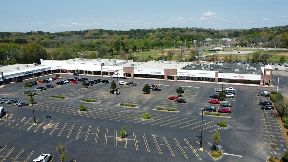 Primary Photo Of 9118-9174 Parkway E, Birmingham Freestanding For Lease