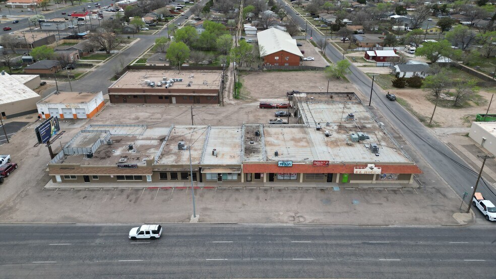 More Photos Of 4802-4816 Avenue Q, Lubbock Freestanding For Sale