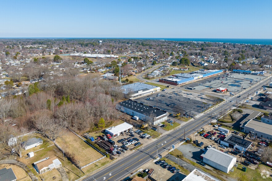 More Photos Of 1933 E Pembroke Ave, Hampton Storefront For Sale