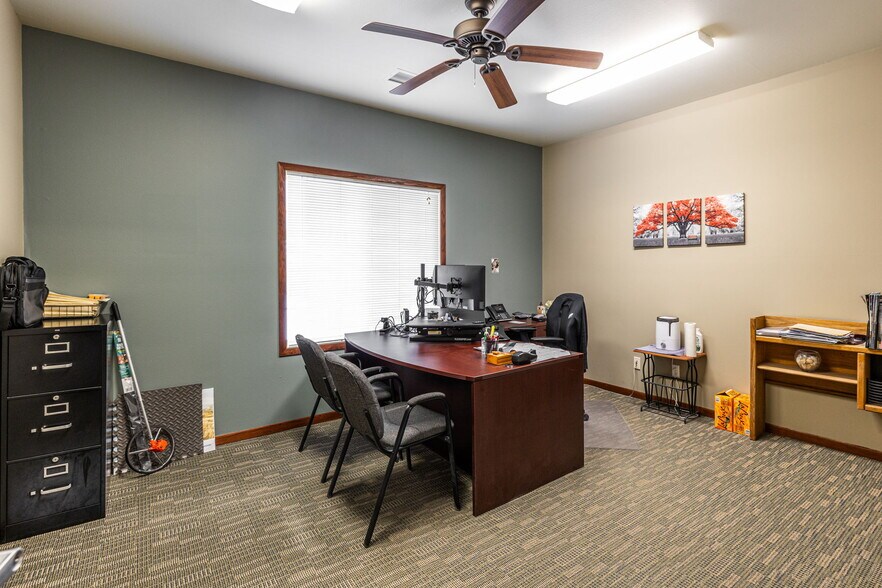 More Photos Of 9538 E 16 Frontage Rd, Onalaska Medical For Lease