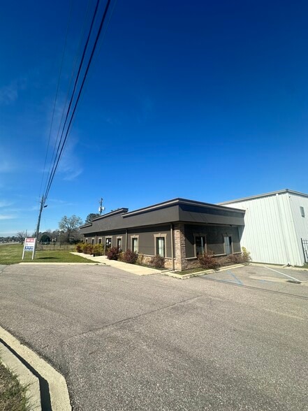 More Photos Of 3265 S Eufaula Ave, Eufaula Truck Stop For Sale