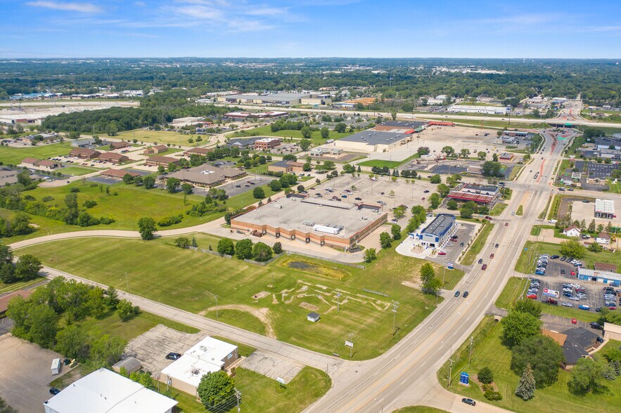 More Photos Of 1396 Appleton Rd, Menasha Land For Sale