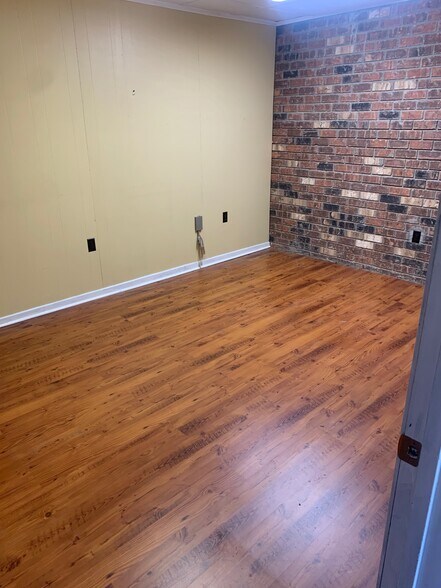 More Photos Of 11768 S Harrells Ferry Rd, Baton Rouge Office For Lease