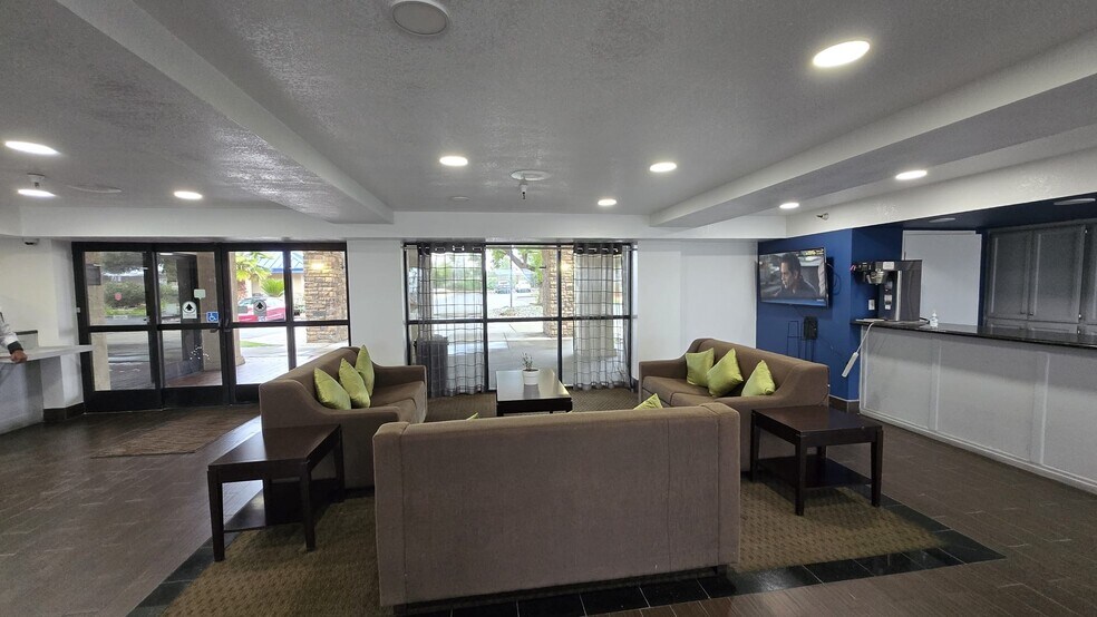 More Photos Of 12249 Folsom Blvd, Rancho Cordova Hotel For Sale