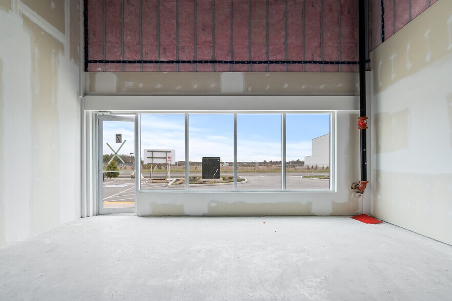 More Photos Of 1325 Centennial Dr, Kingston Flex For Lease