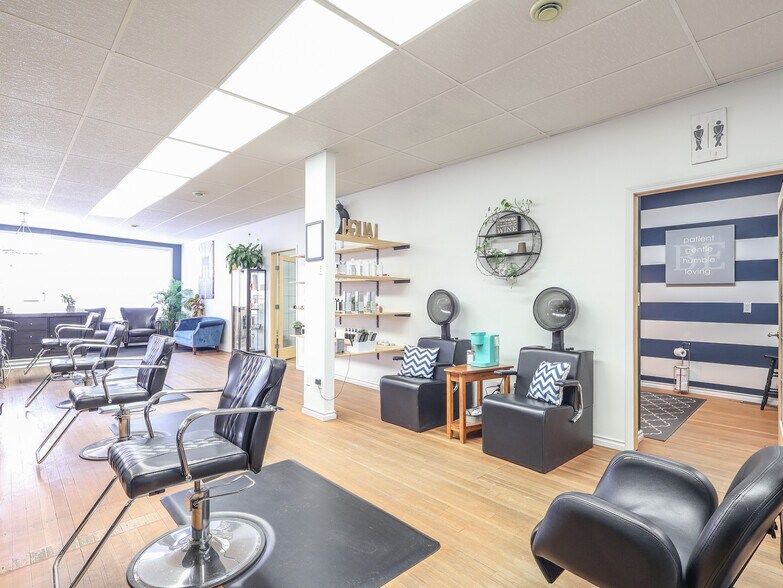 More Photos Of 5010 50 st, Stettler General Retail For Sale