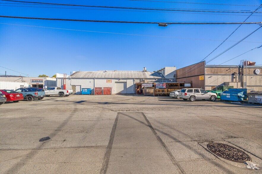 More Photos Of 778 El Camino Real, San Carlos Storefront Retail Office For Sale