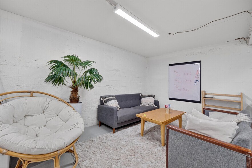 More Photos Of 515-527 Route 22, Pawling Loft Creative Space For Sale