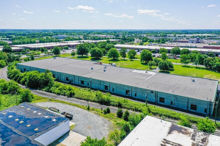 More Photos Of 1407 Westinghouse Blvd, Charlotte Manufacturing For Lease