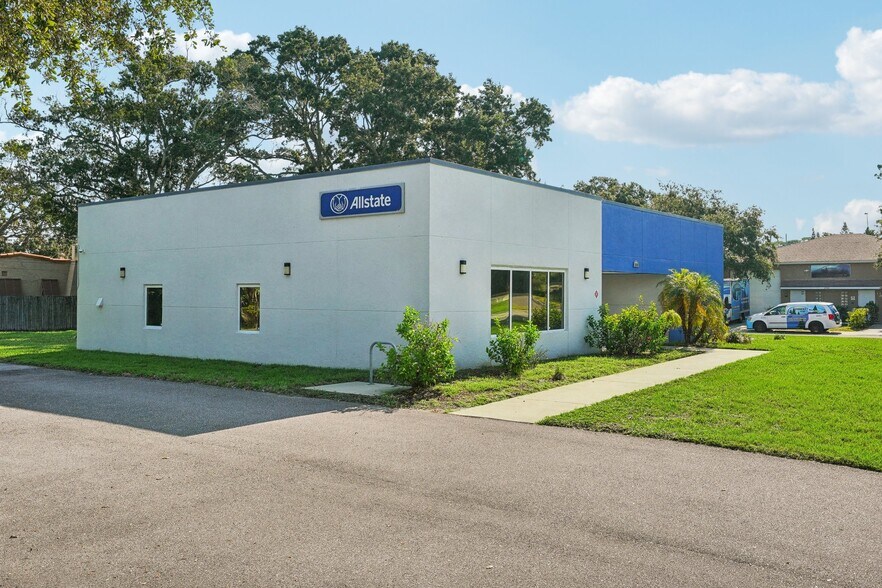 More Photos Of 3209 30th Ave S, Saint Petersburg Office For Lease