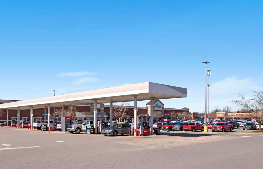 More Photos Of 2910 S Church St, Murfreesboro Freestanding For Lease