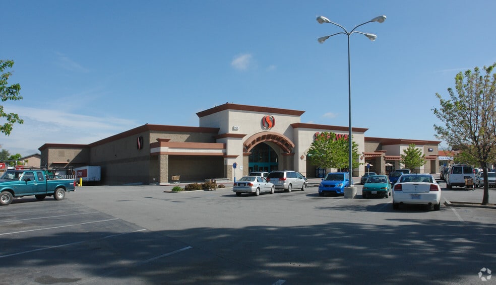 More Photos Of 815-905 1st St, Gilroy Unknown For Lease