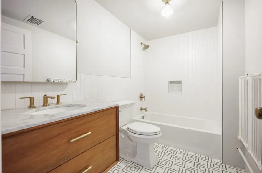 More Photos Of 935 East Ave, Rochester Office For Sale
