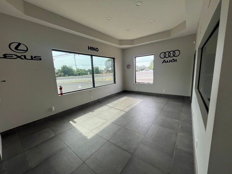 More Photos Of 2913 US 130, Delran Auto Dealership For Sale