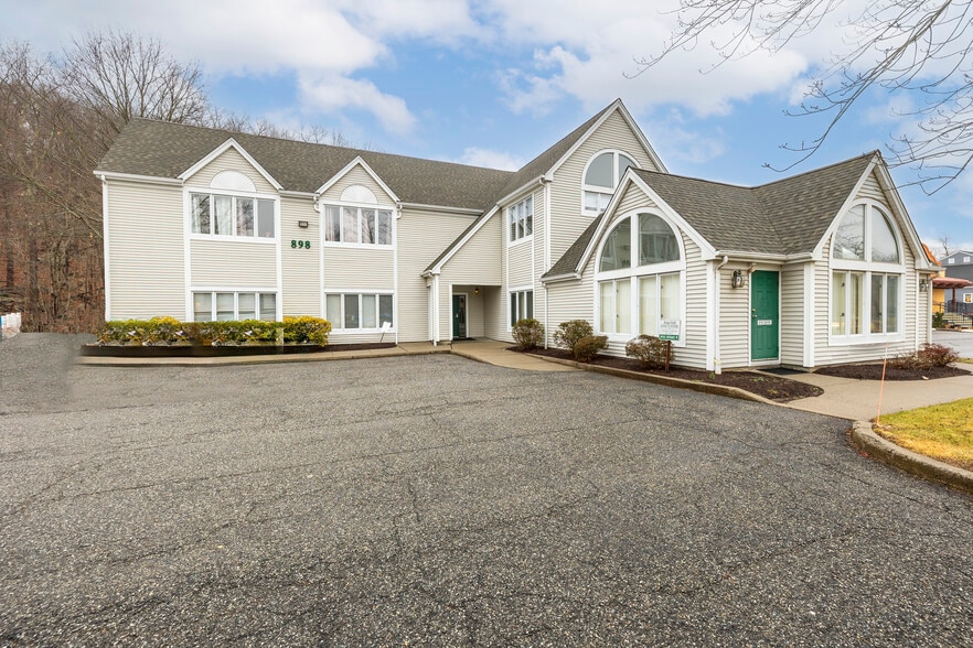 More Photos Of 898 Ethan Allen Hwy, Ridgefield Medical For Sale