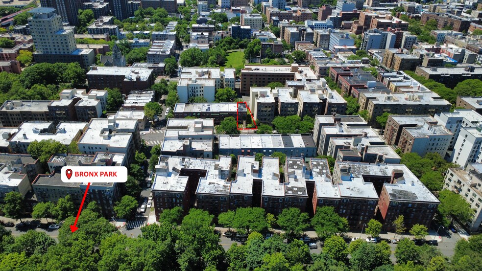 More Photos Of 940 E 181st St, Bronx Land For Sale